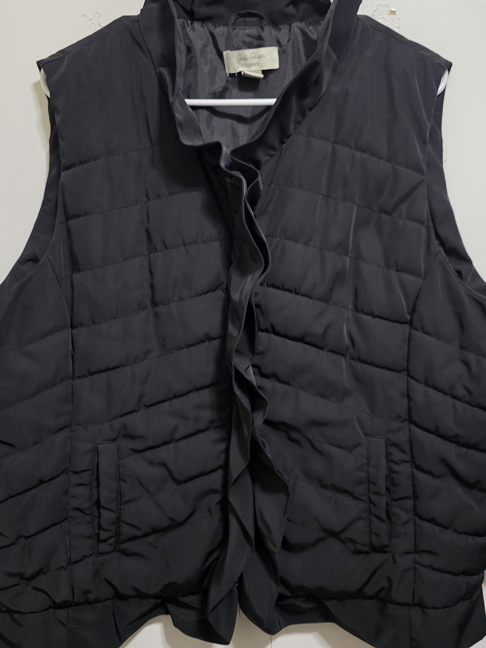 Charlie Paige Curvy Black Quilted Puffer Vest Ruffle Front Trim Pockets 2X